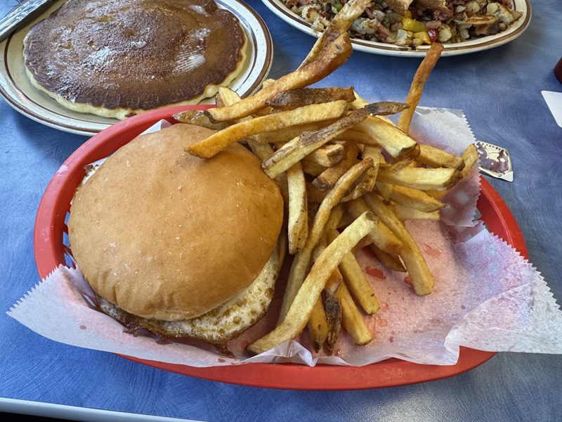 Mickey's Diner food
